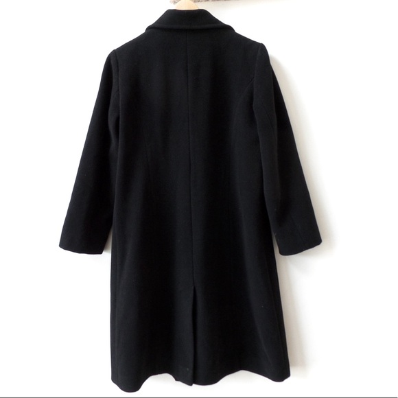 Laura Canada (Fall/Winter Coat) - Picture 2 of 4